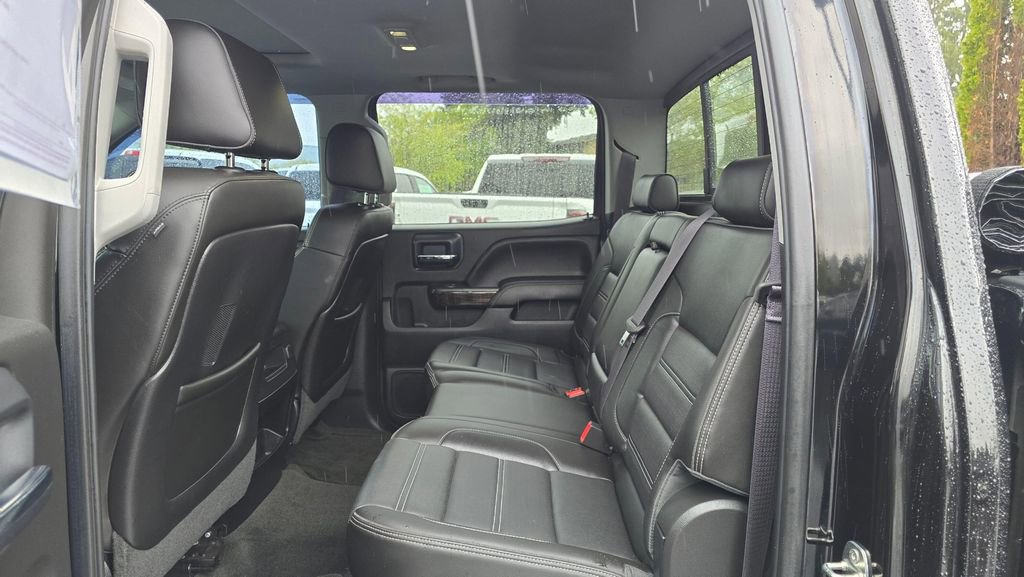 Used 2015 GMC Sierra 2500 Denali w/ Duramax Plus Package AWD/4WD image 16