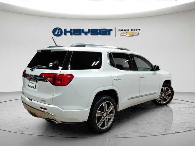Certified 2019 GMC Acadia Denali w/ Technology Package AWD/4WD image 7