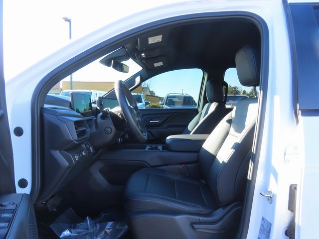 Used 2024 Chevrolet Silverado EV W/T image 15
