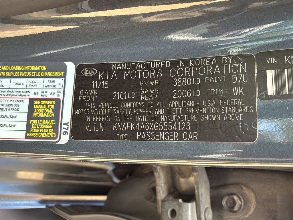 Used 2016 Kia Forte LX FWD image 36