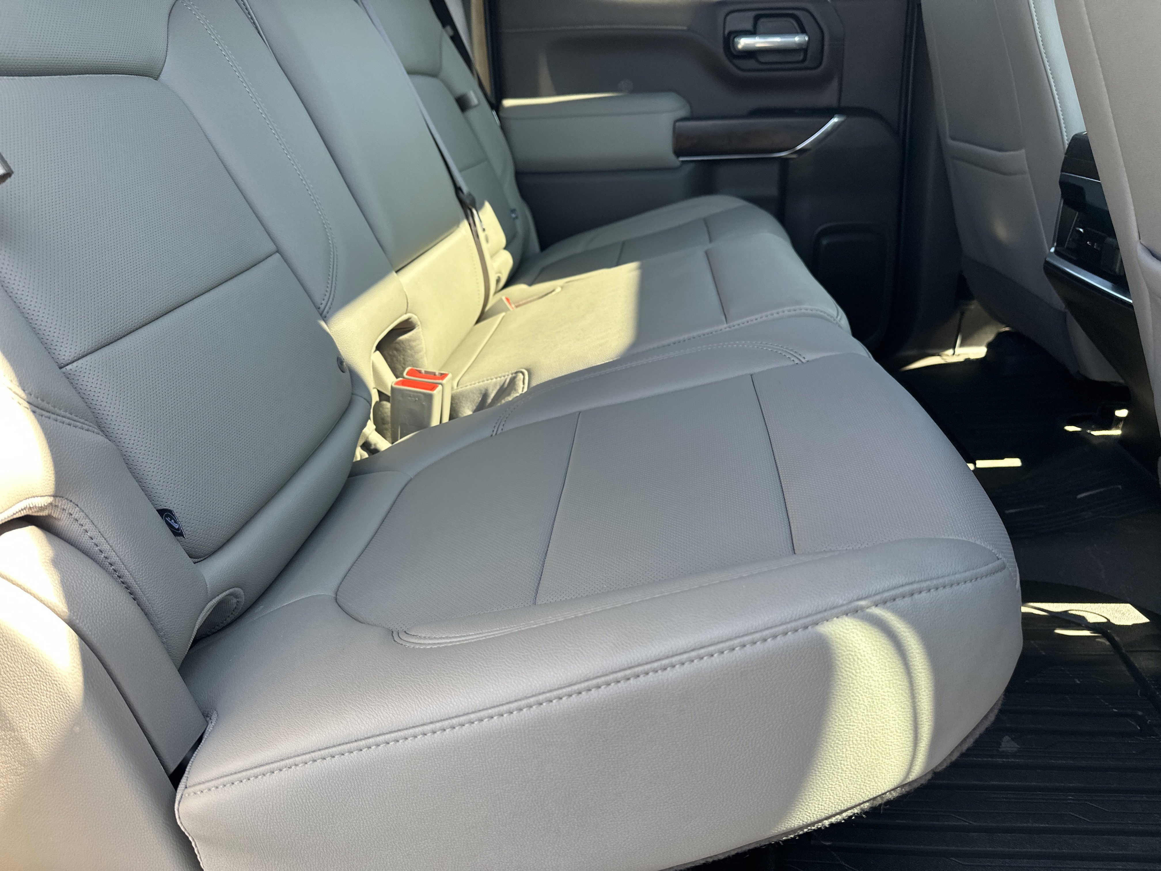 Used 2022 GMC Sierra 1500 SLT w/ SLT Premium Plus Package image 16