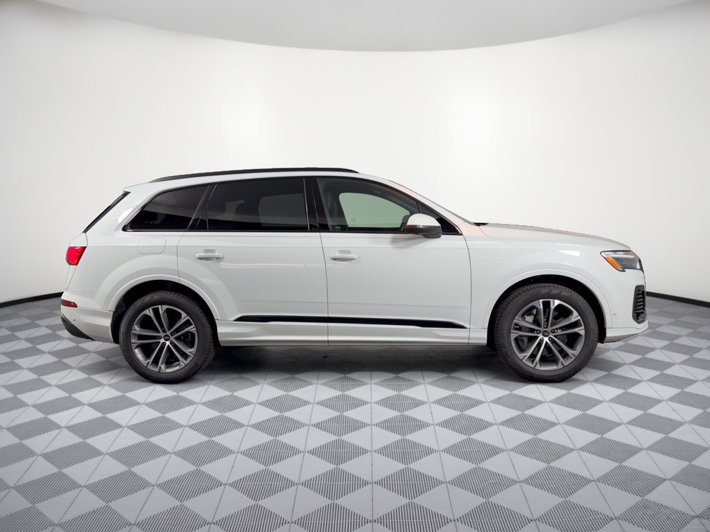 Used 2026 Audi Q7 2.0T Premium w/ Convenience Plus Package AWD/4WD image 8