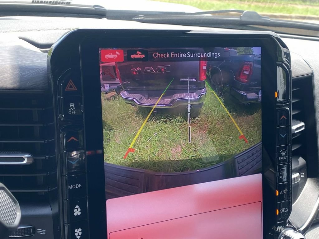 New 2026 RAM 2500 Laramie AWD/4WD image 50