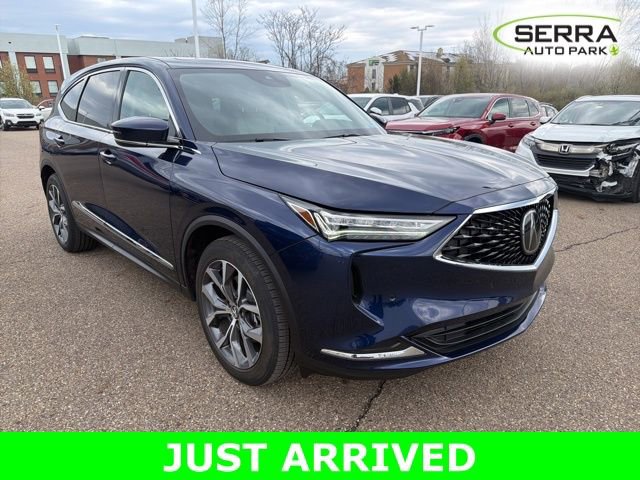 Used 2023 Acura MDX SH-AWD w/ Technology Package image 2