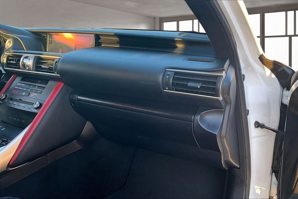 Used 2019 Lexus IS 300 image 25