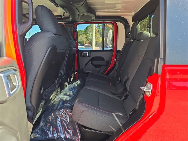 New 2025 Jeep Gladiator Rubicon image 13