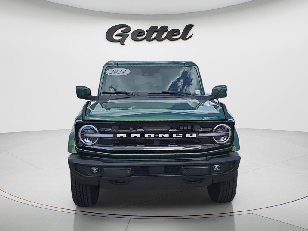 Used 2024 Ford Bronco Outer Banks image 9