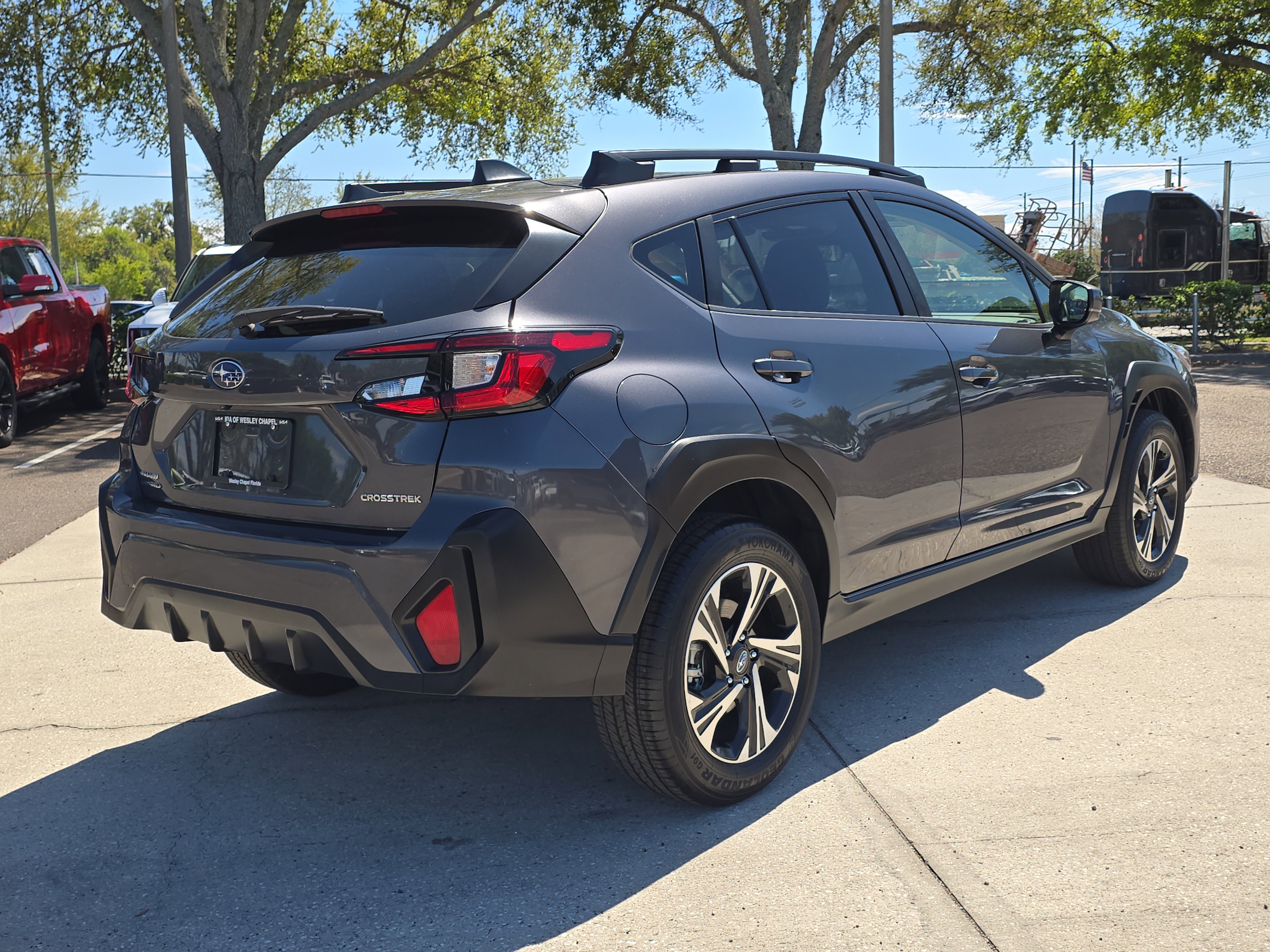 Used 2024 Subaru Crosstrek 2.0i Premium image 8