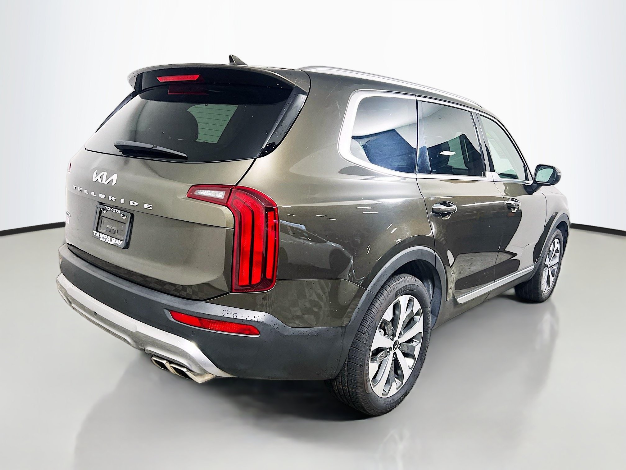 Used 2022 Kia Telluride S AWD/4WD image 4