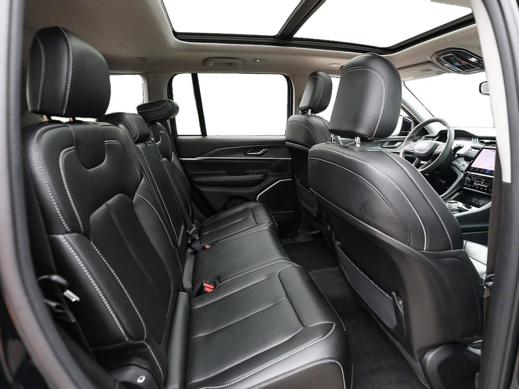 Used 2023 Jeep Grand Cherokee 4WD 4xe image 22