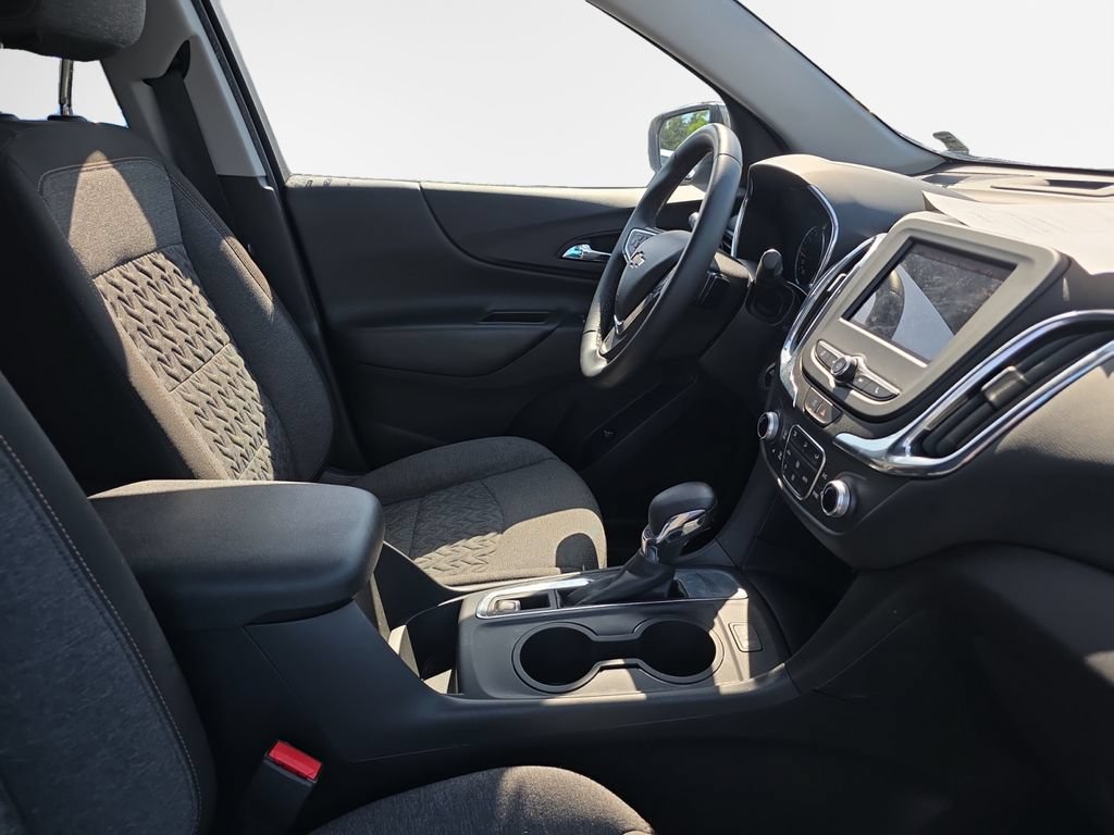 Used 2023 Chevrolet Equinox LT FWD image 25