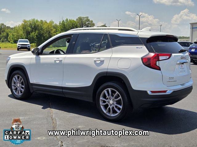 Used 2024 GMC Terrain SLT AWD/4WD image 5
