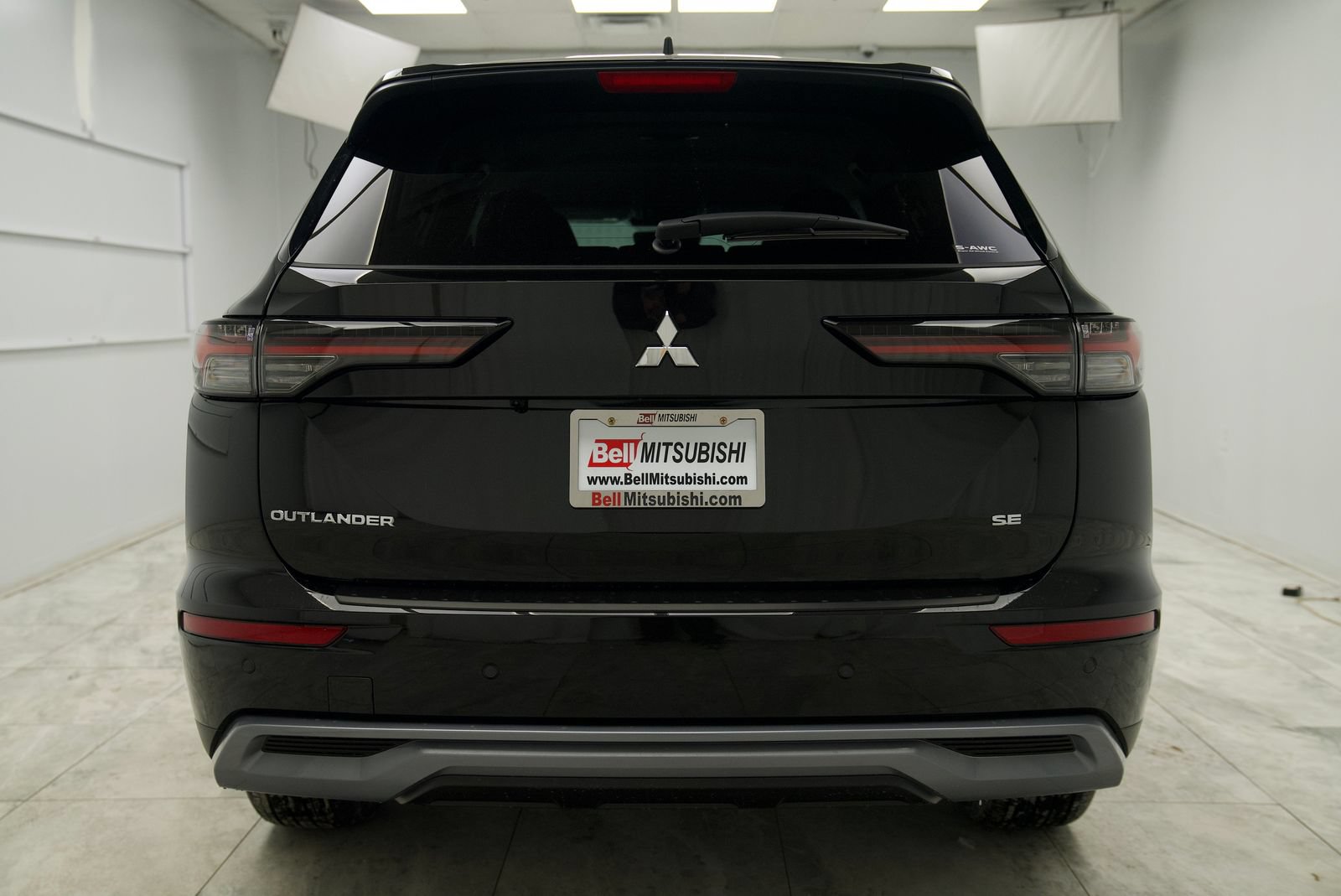 Used 2025 Mitsubishi Outlander SE AWD/4WD image 8