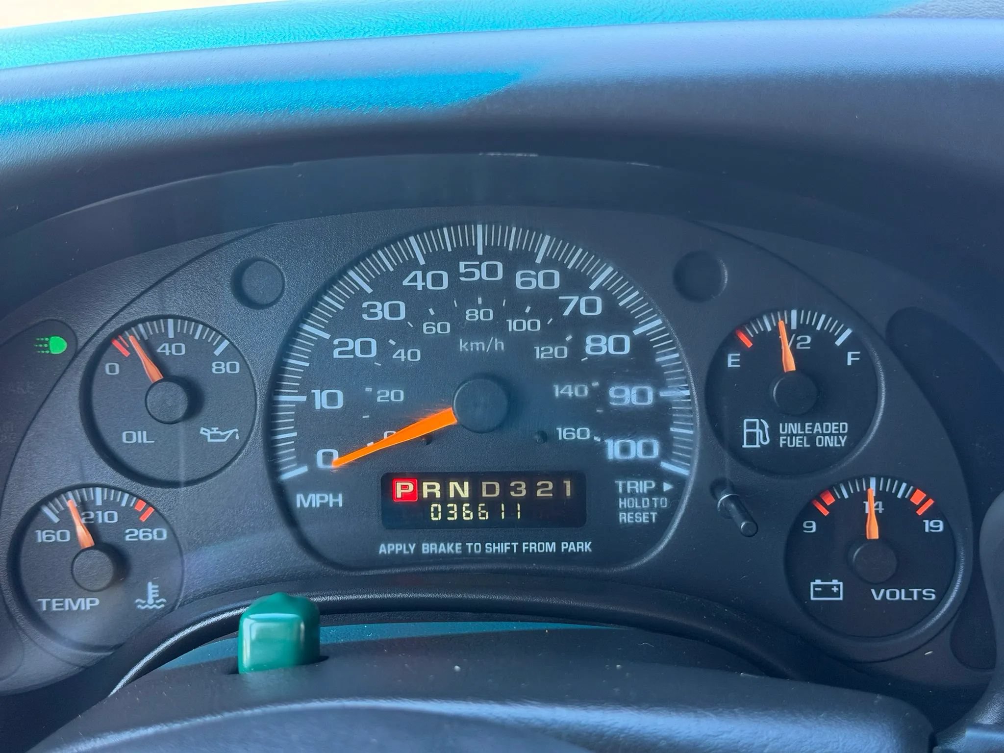 Used 2001 Chevrolet Express 3500 RWD image 11