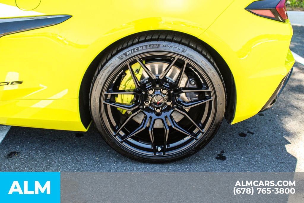 Used 2024 Chevrolet Corvette Z06 w/ Stealth Interior Trim Package RWD image 16