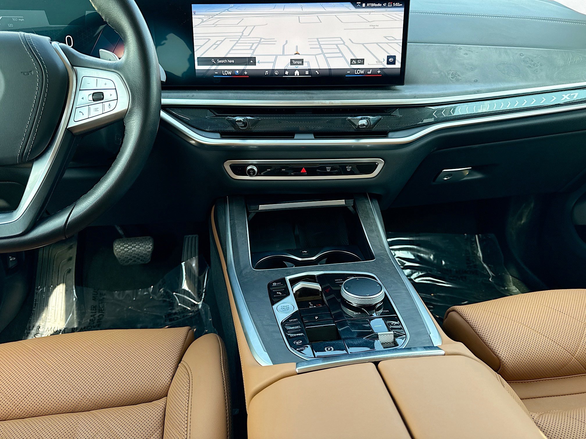 Used 2026 BMW X7 xDrive40i AWD/4WD image 19