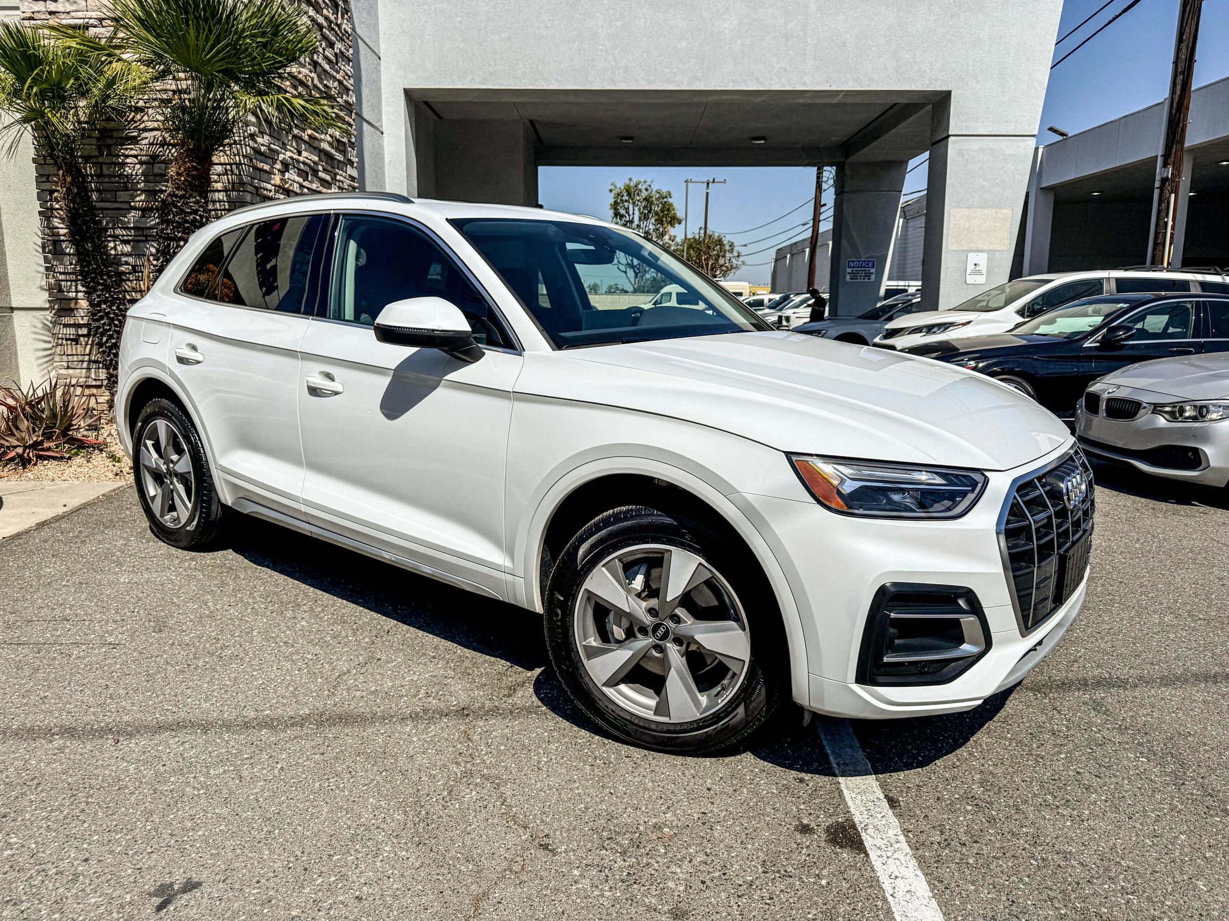 Used 2022 Audi Q5 2.0T Premium Plus AWD/4WD image 1