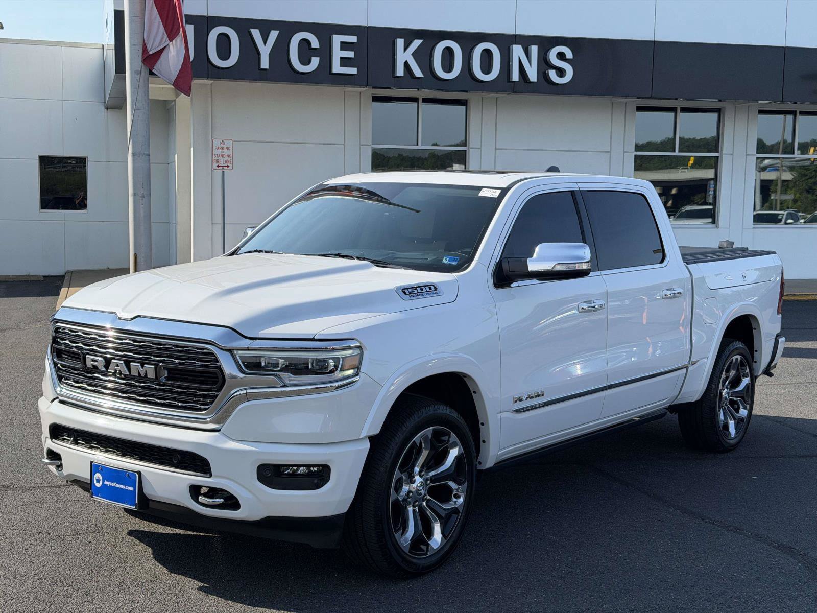 Used 2021 RAM 1500 Limited AWD/4WD image 4