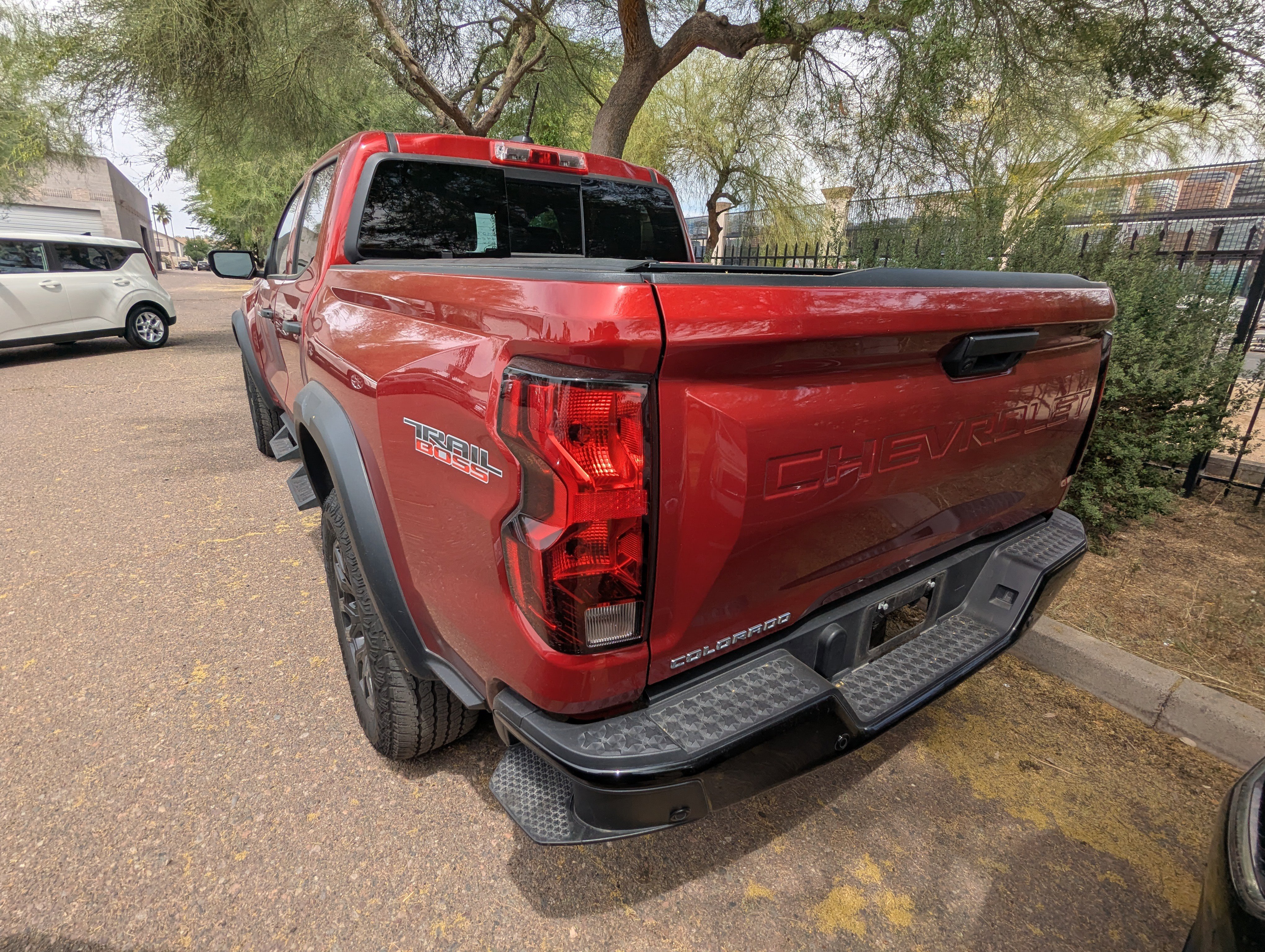Used 2024 Chevrolet Colorado Trail Boss w/ Technology Package image 4