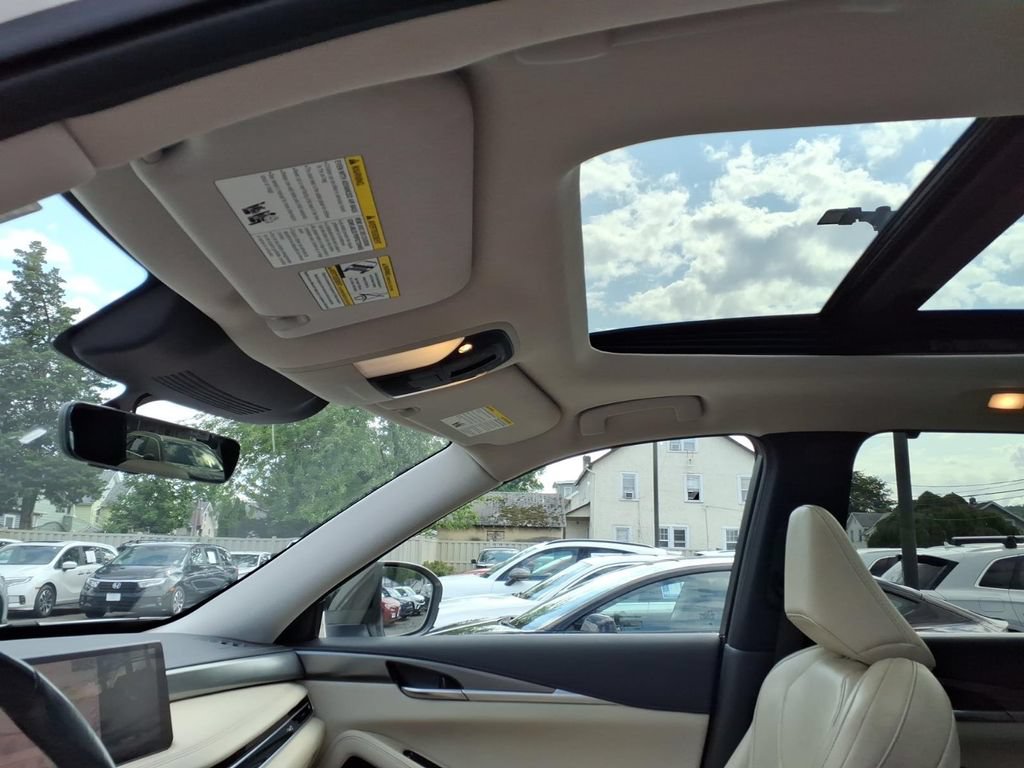 Used 2024 INFINITI QX60 Luxe w/ Cargo Package AWD/4WD image 11