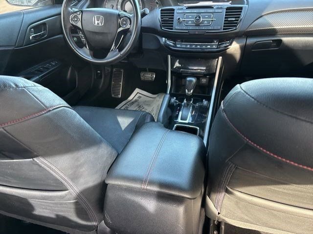 Used 2017 Honda Accord Sport Special Edition image 33