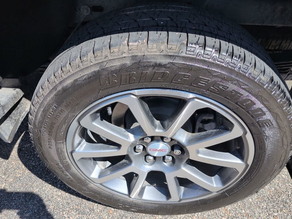 Used 2021 GMC Canyon Denali image 25