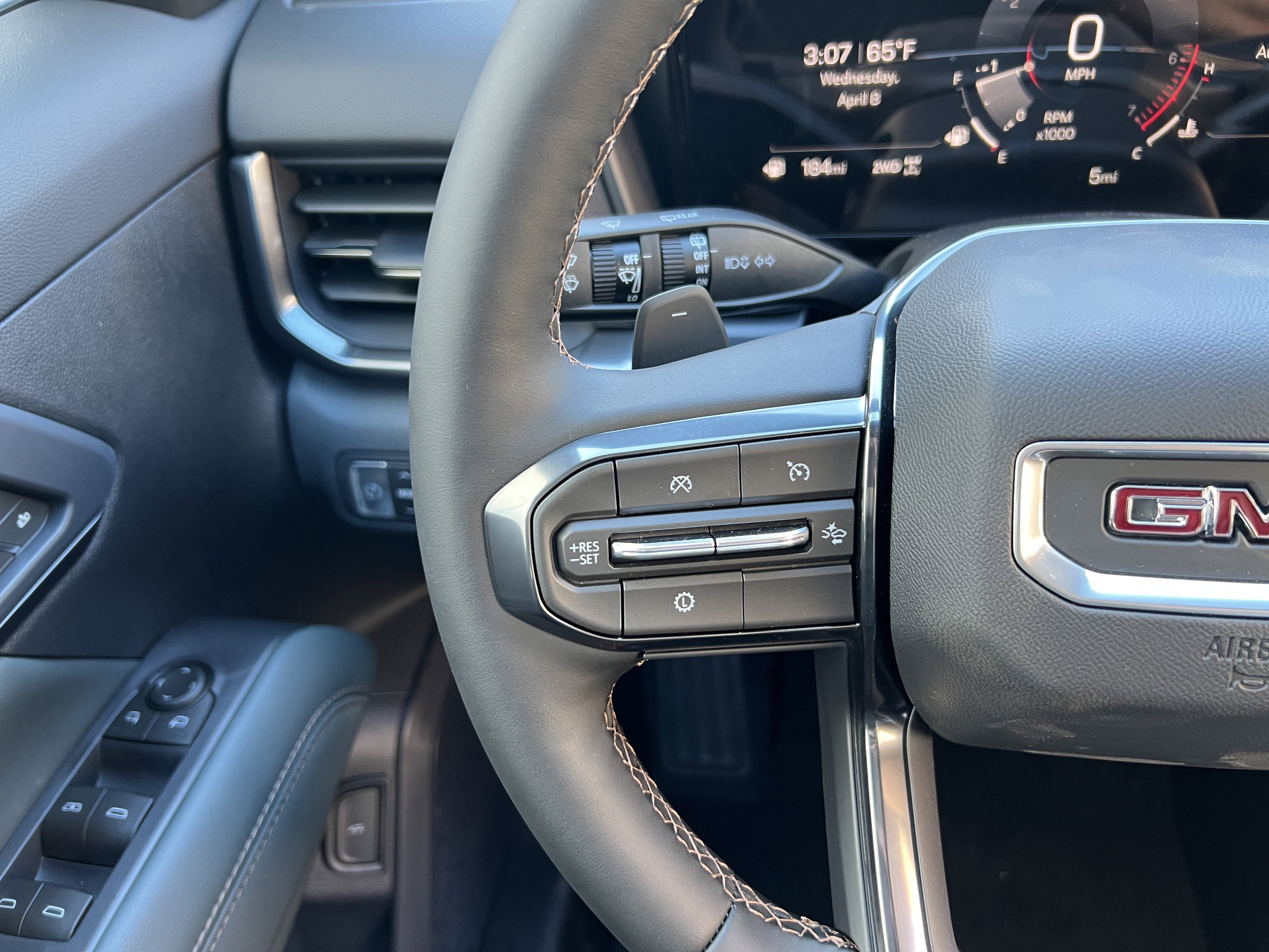 New 2026 GMC Terrain AT4 w/ Convenience Package III AWD/4WD image 28