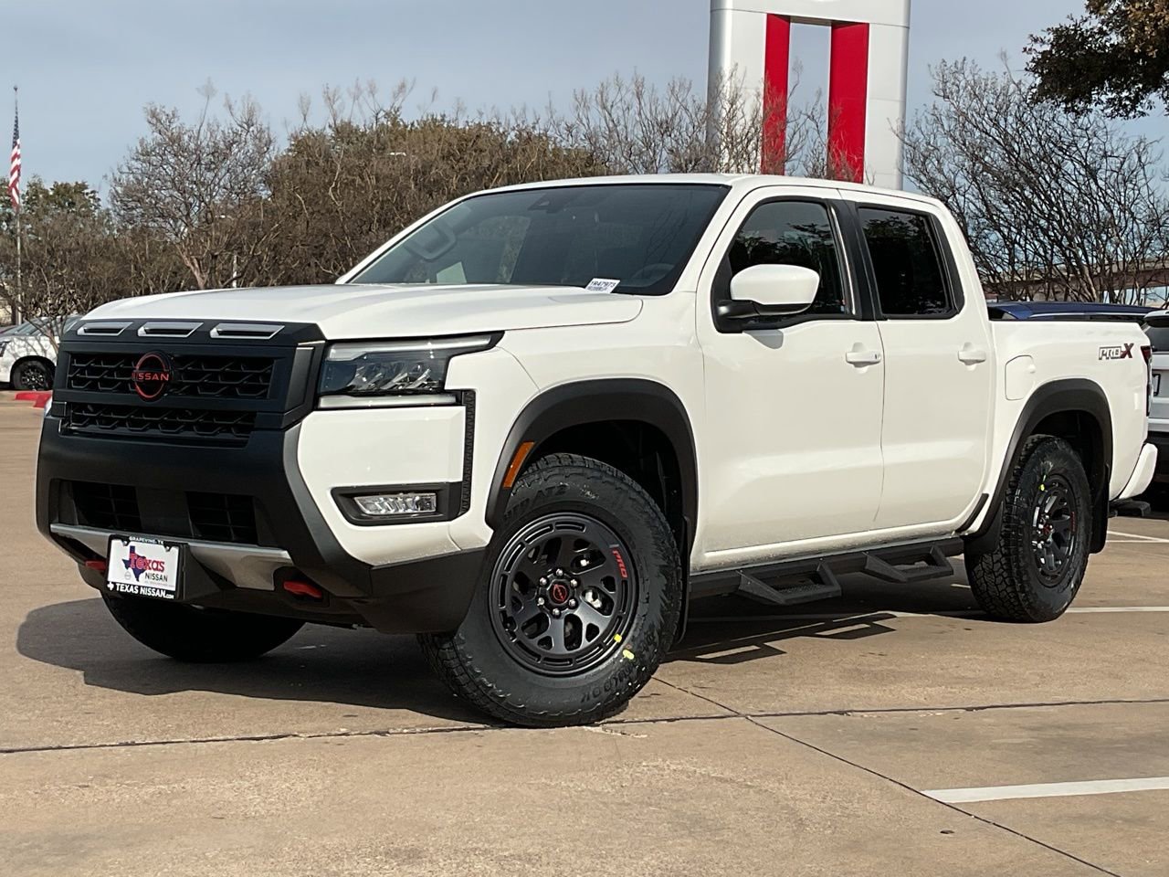 New 2026 Nissan Frontier Pro-X image 2