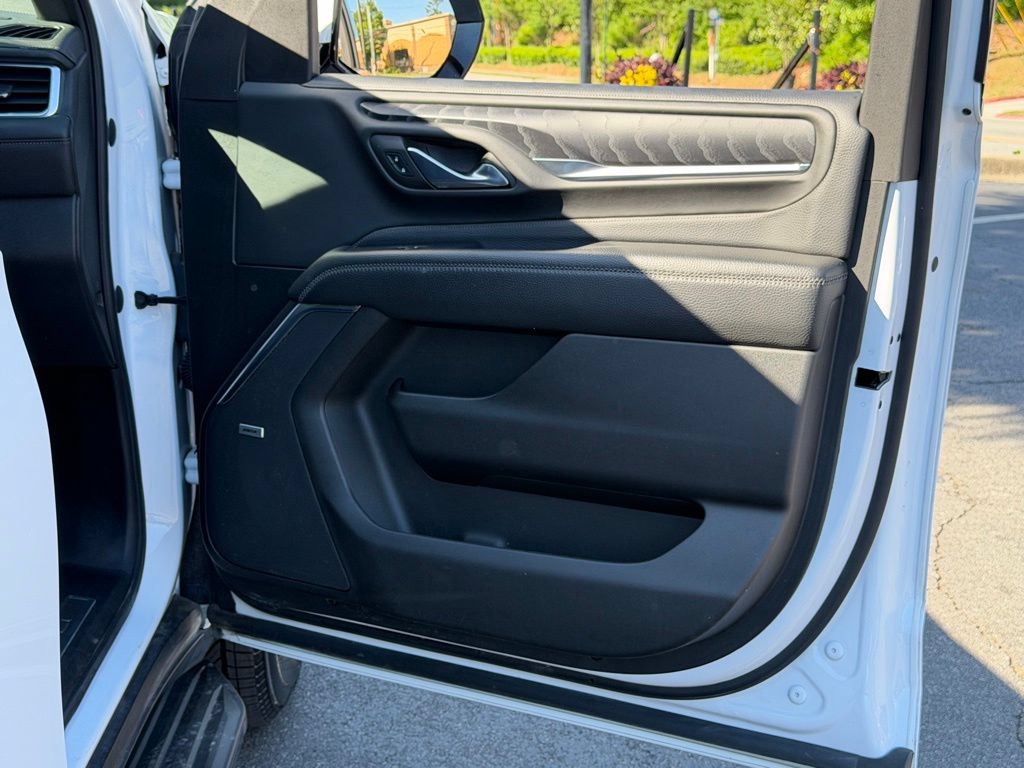Used 2023 GMC Yukon Denali AWD/4WD image 38