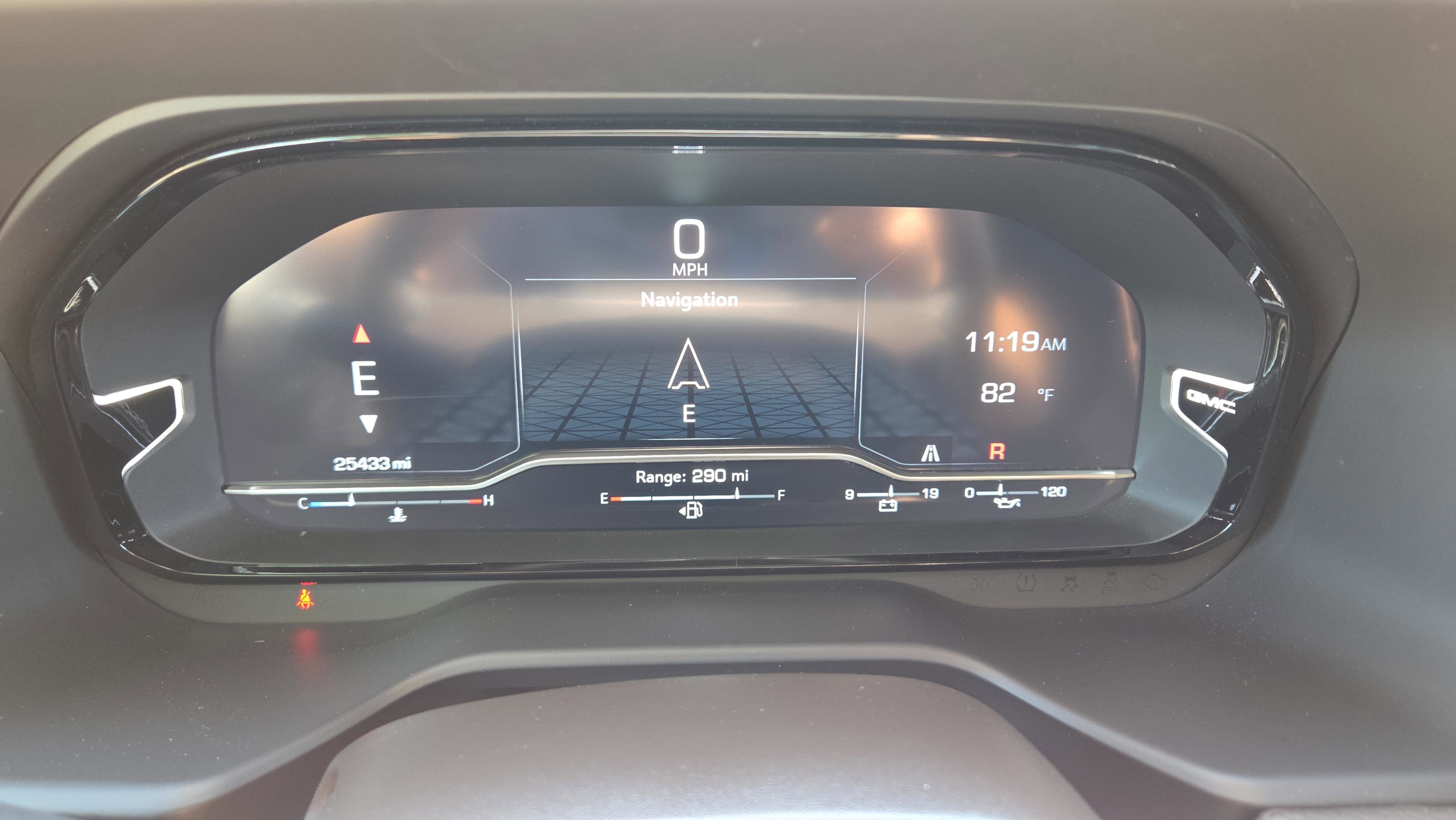 Used 2024 GMC Yukon Denali RWD image 29