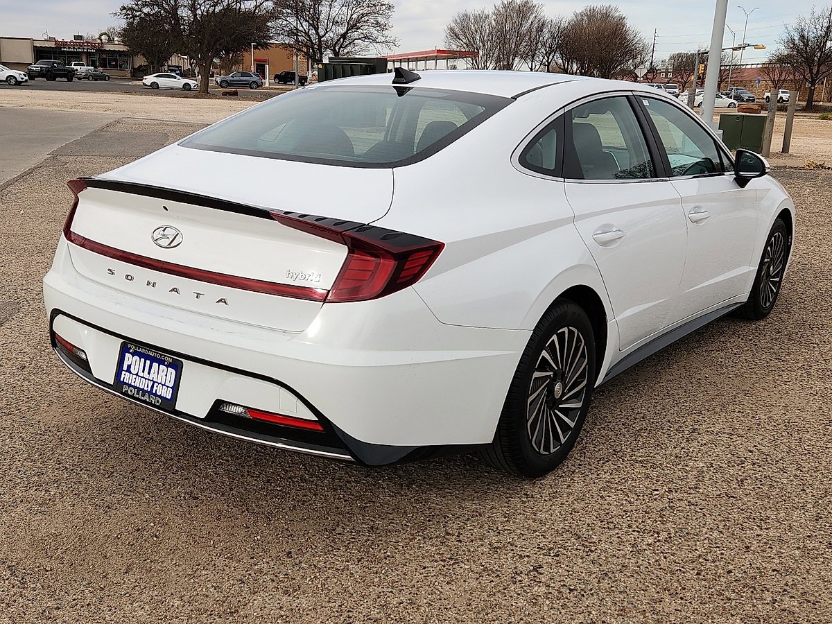 Used 2023 Hyundai Sonata SEL image 3