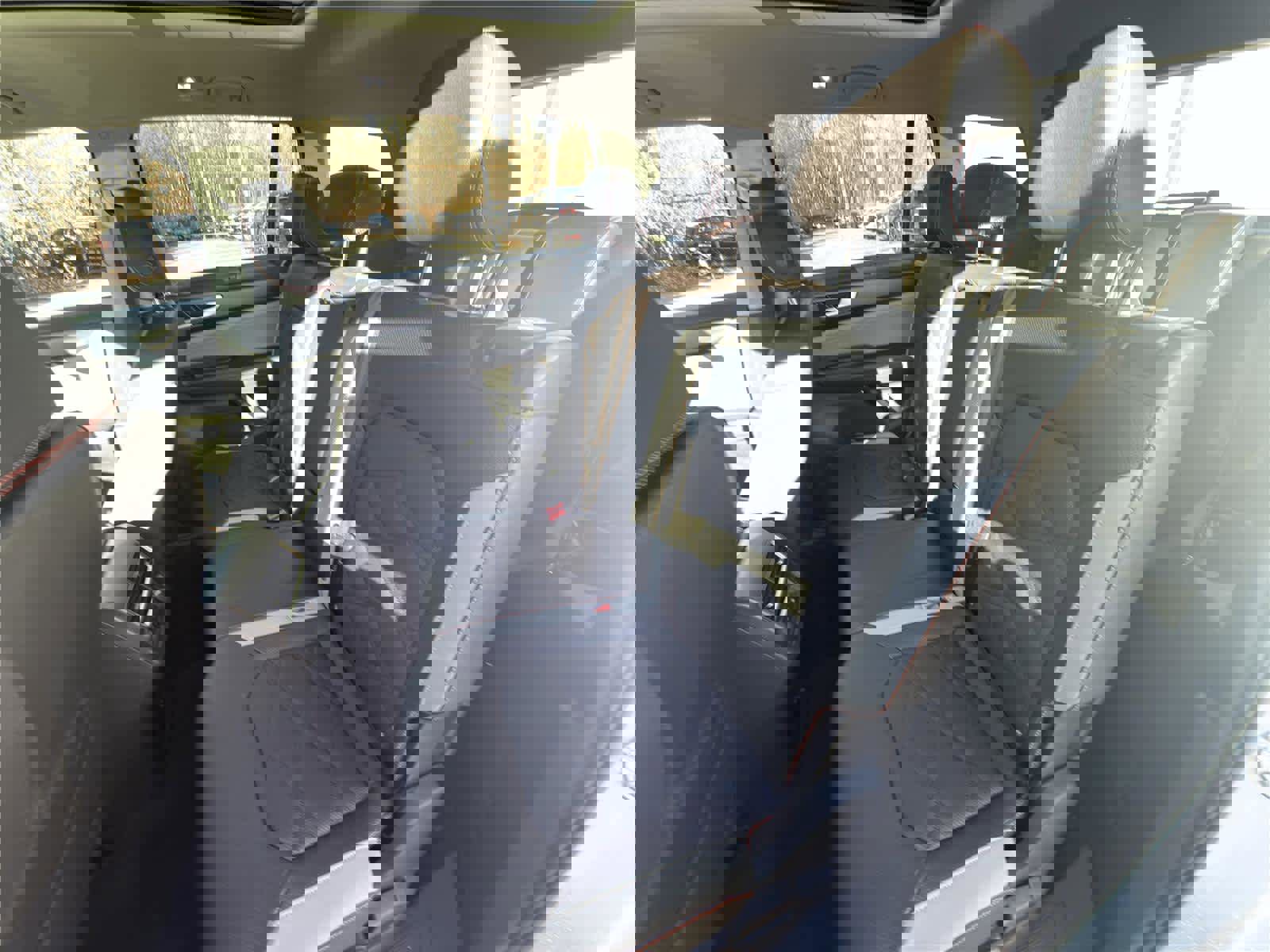 New 2026 Volkswagen Atlas Peak Edition image 18