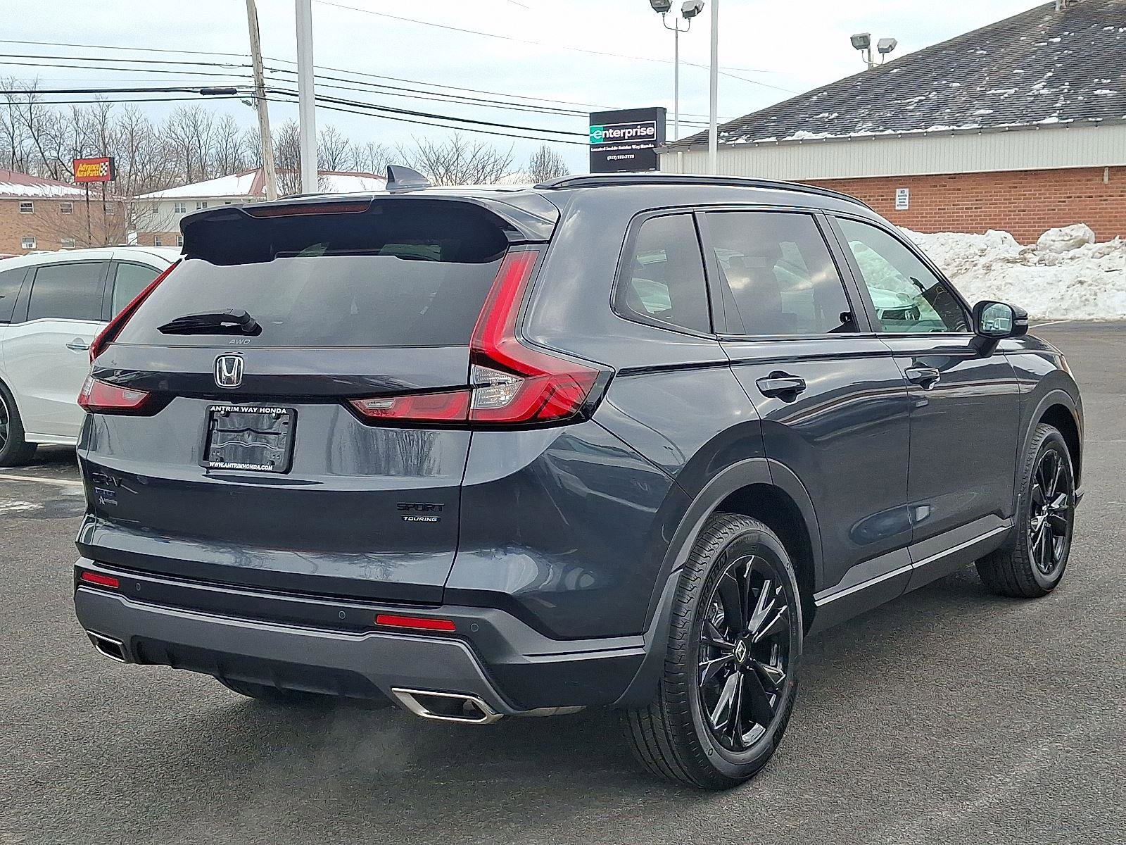 Used 2026 Honda CR-V Sport Touring image 4