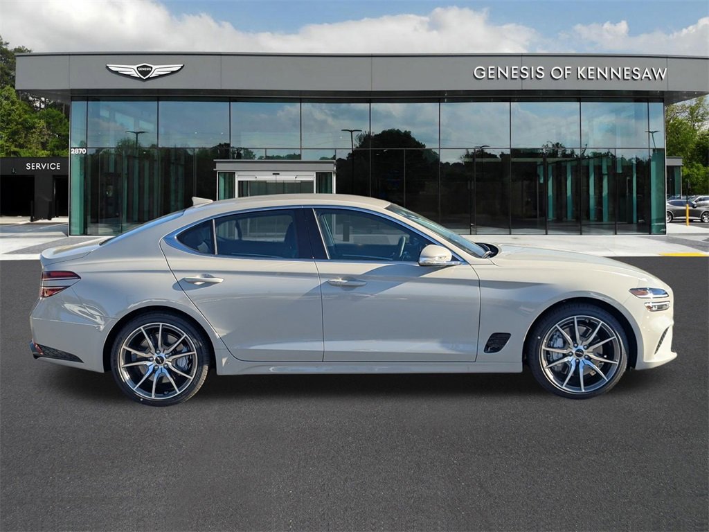 New 2026 Genesis G70 2.5T image 8