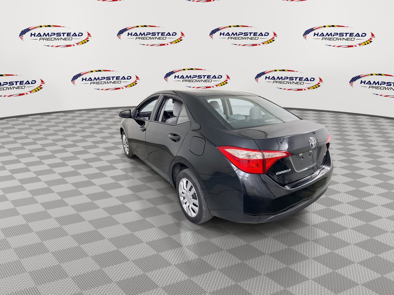 Used 2017 Toyota Corolla XLE image 6