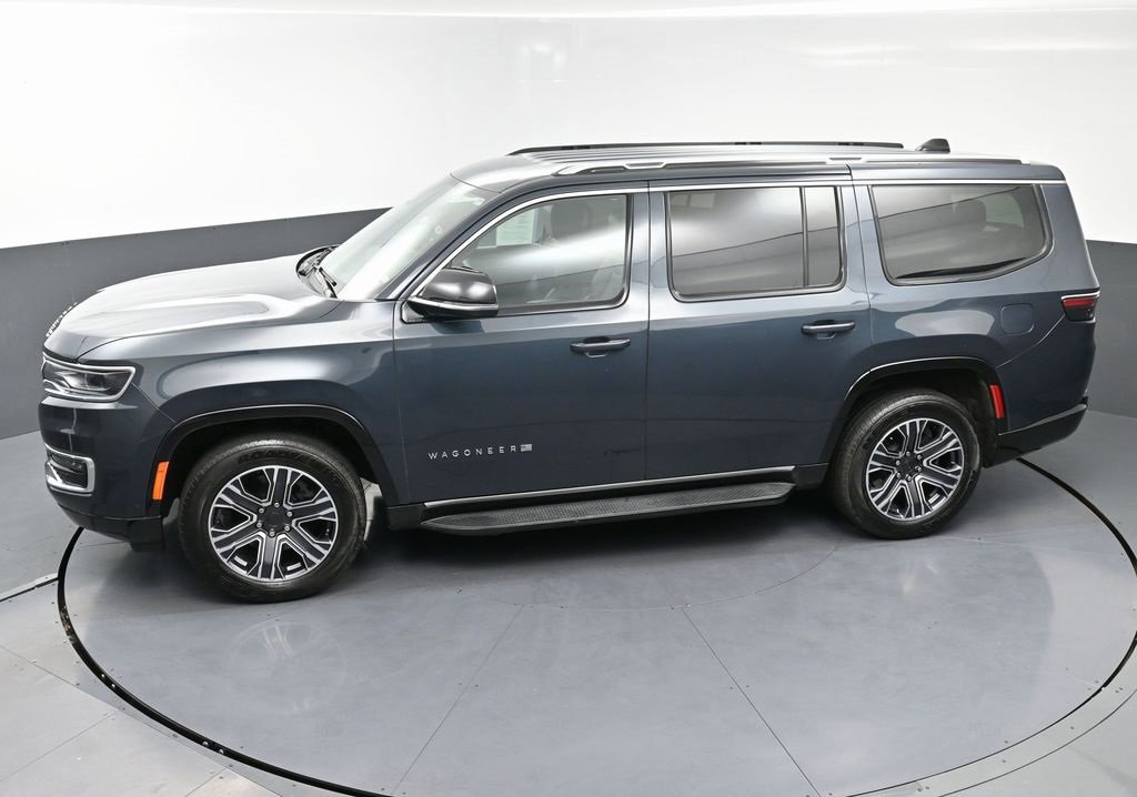 Used 2024 Jeep Wagoneer Series II w/ Flexible Seating Group image 48