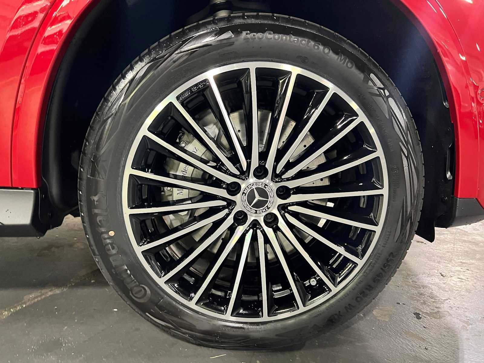 New 2027 Mercedes-Benz GLC 300 4MATIC image 9
