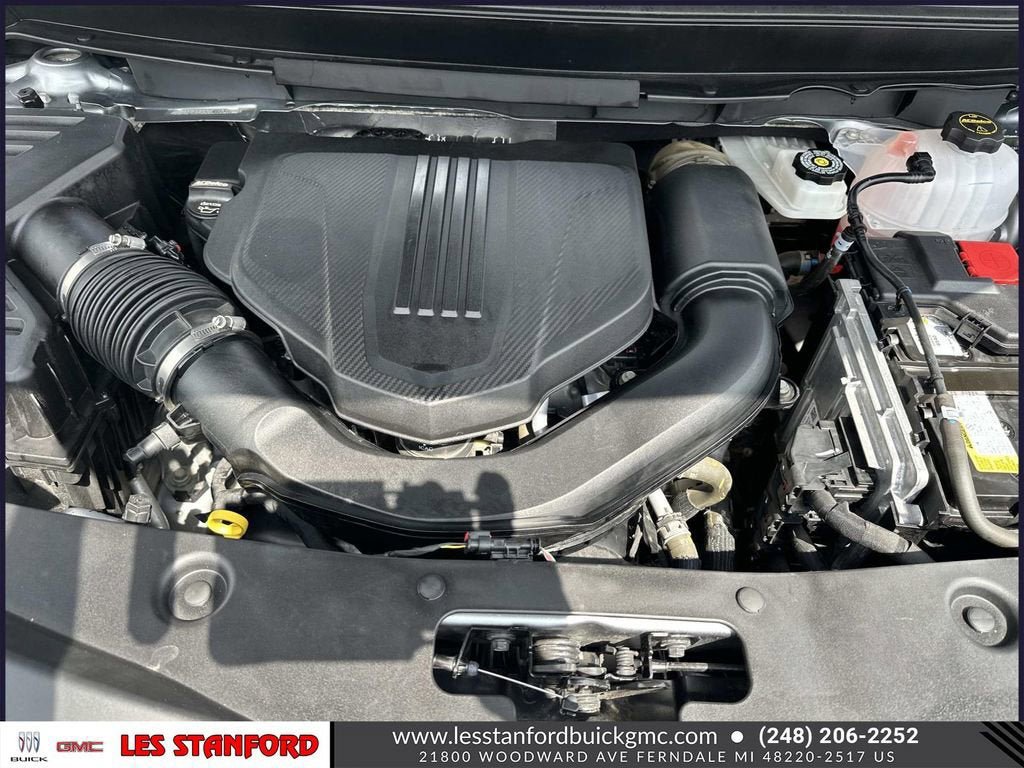 Used 2025 Buick Enclave Preferred w/ Power Package FWD image 12