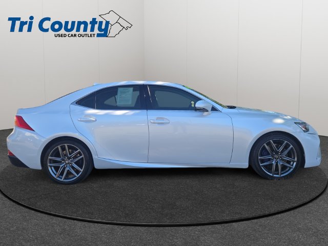 Used 2017 Lexus IS 300 AWD w/ Navigation System Package image 9