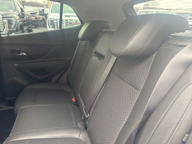 Used 2022 Buick Encore Preferred w/ Safety Package image 22