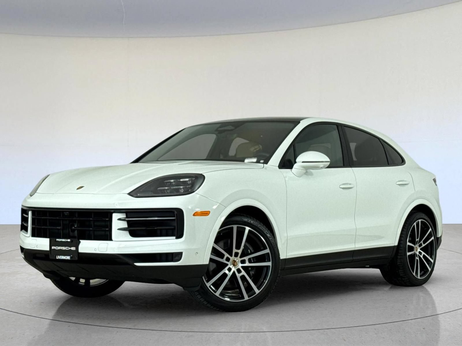 Certified 2026 Porsche Cayenne Coupe AWD/4WD image 1