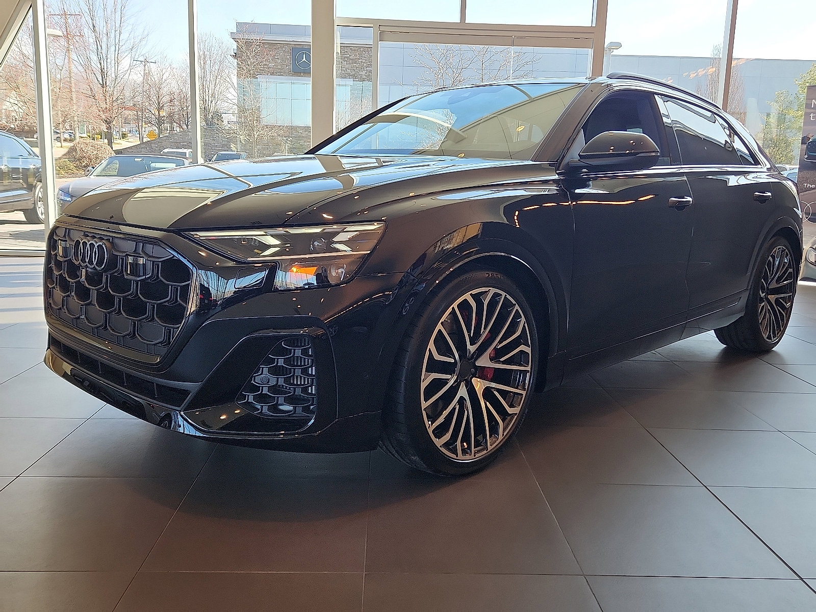 New 2026 Audi SQ8 Prestige image 3