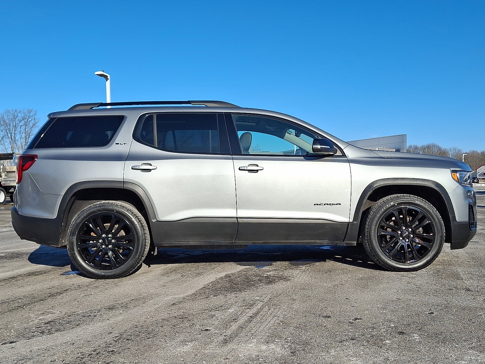 Certified 2023 GMC Acadia SLT w/ Elevation Edition image 7