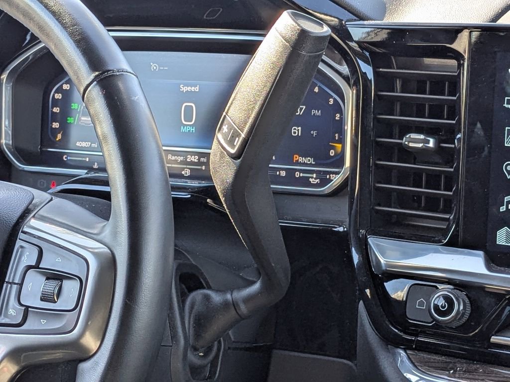 Used 2025 Chevrolet Silverado 1500 LT image 20