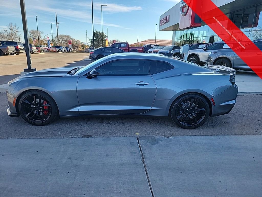 Used 2021 Chevrolet Camaro LT w/ 1LE Track Performance Package RWD image 4