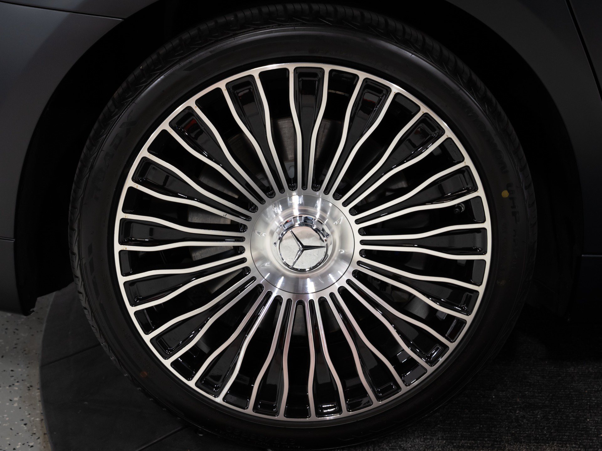 Used 2024 Mercedes-Benz Maybach S 680 4MATIC image 29