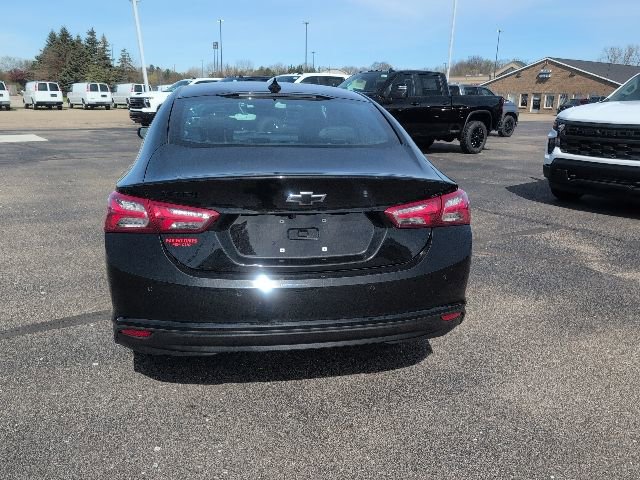 Used 2024 Chevrolet Malibu LT w/ Midnight Edition FWD image 5