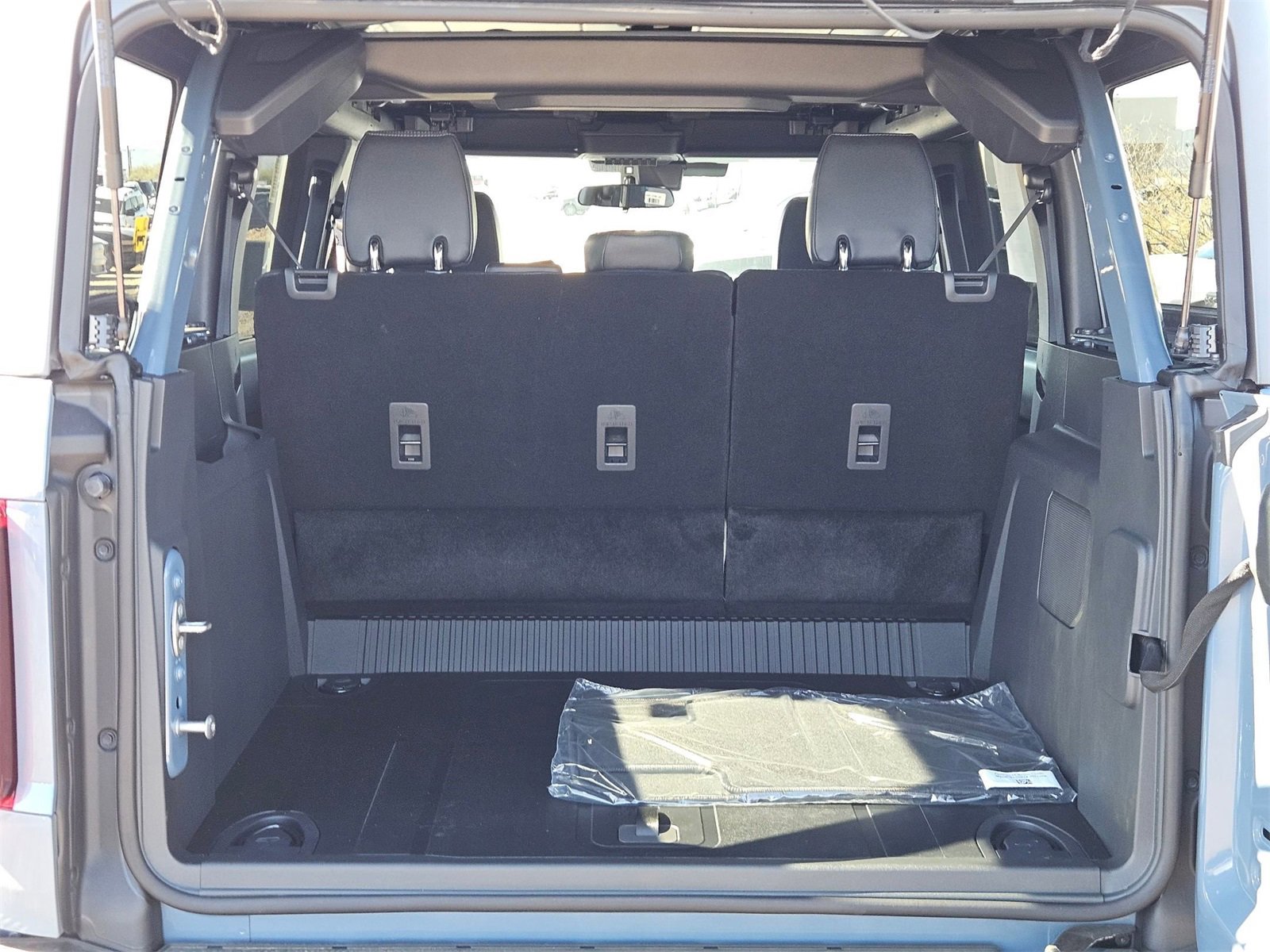 New 2025 Ford Bronco Big Bend w/ Black Diamond Package image 7