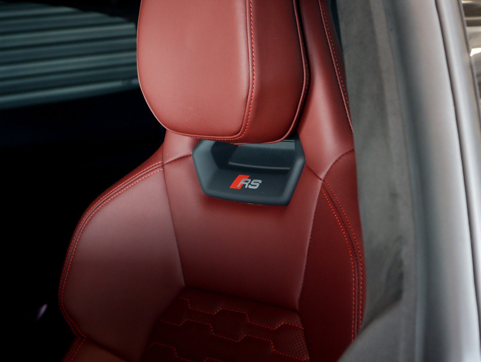 Used 2024 Audi RS e-tron GT image 5