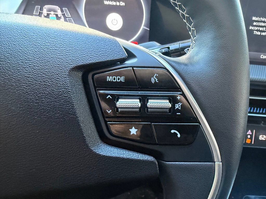 Certified 2024 Kia EV6 GT-Line AWD/4WD image 18